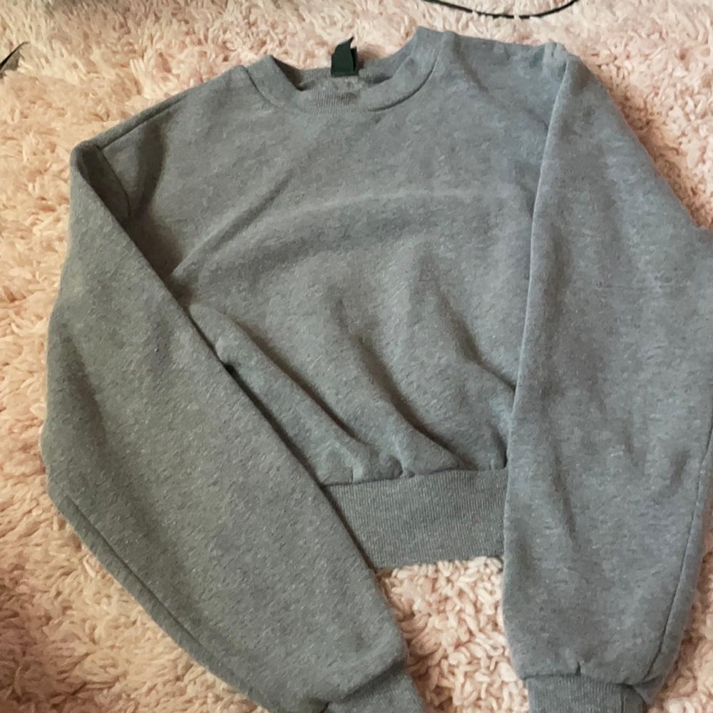 Gray crop sweater